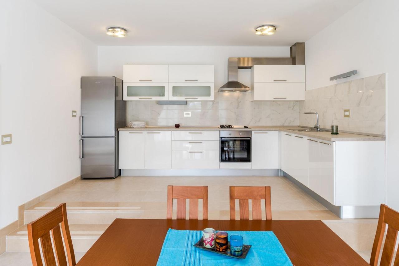 Bijaka Villas&Apartments Милна Номер фото