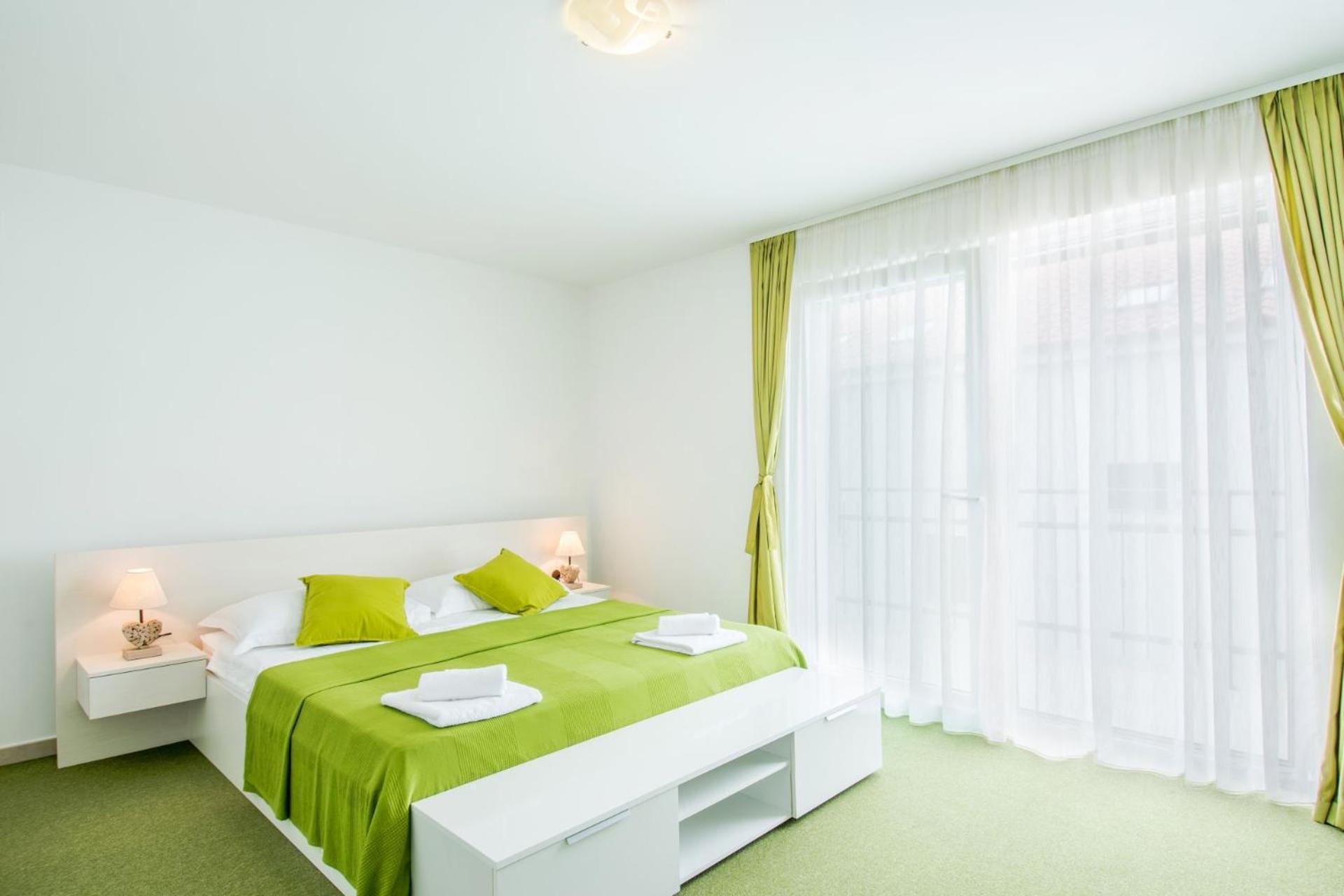 Bijaka Villas&Apartments Милна Экстерьер фото