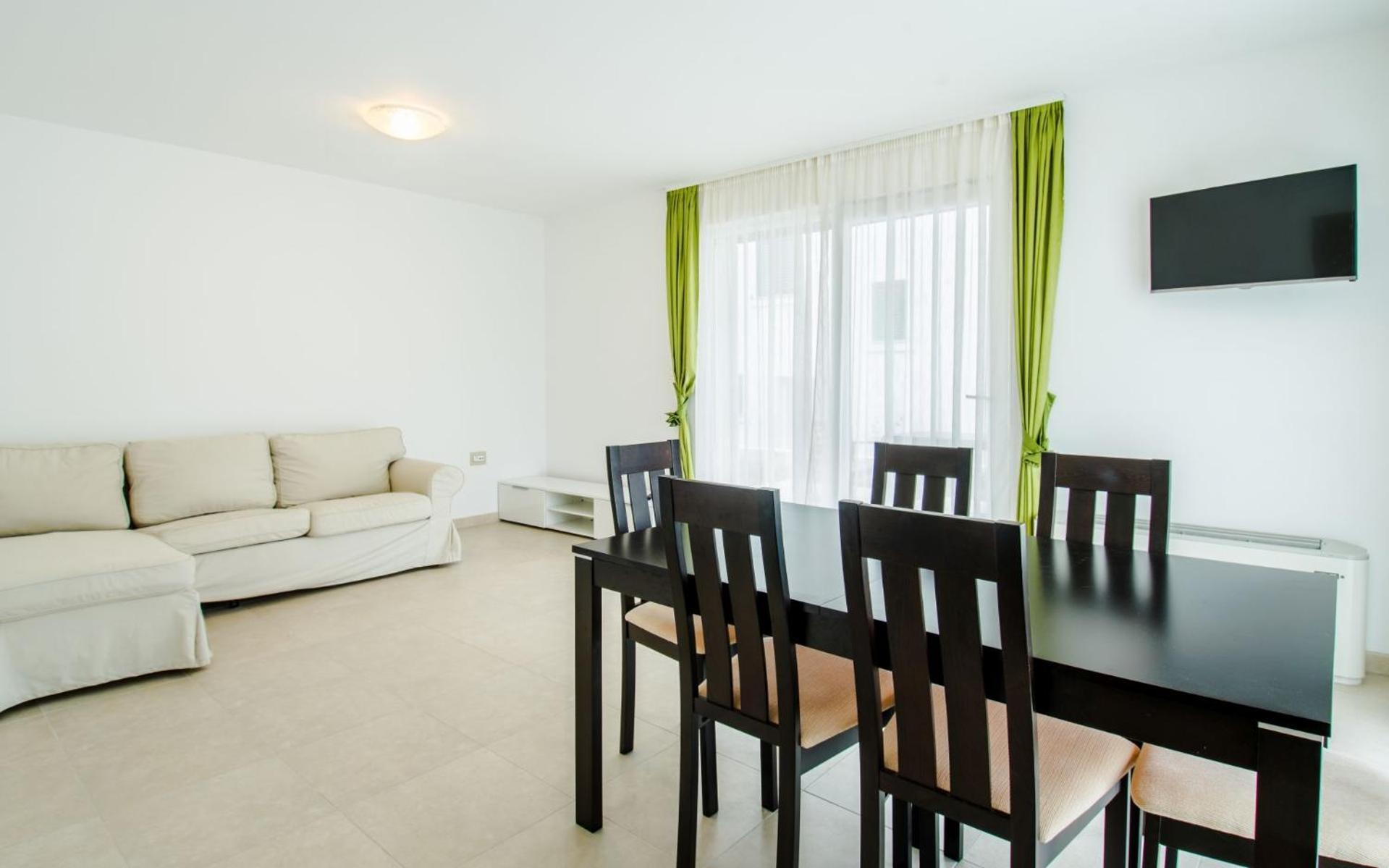 Bijaka Villas&Apartments Милна Номер фото